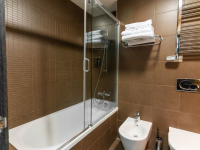HOTEL ISLA BELLA SPA