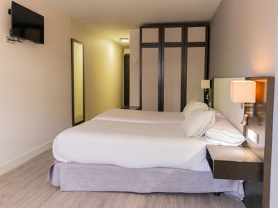 HOTEL ISLA BELLA SPA